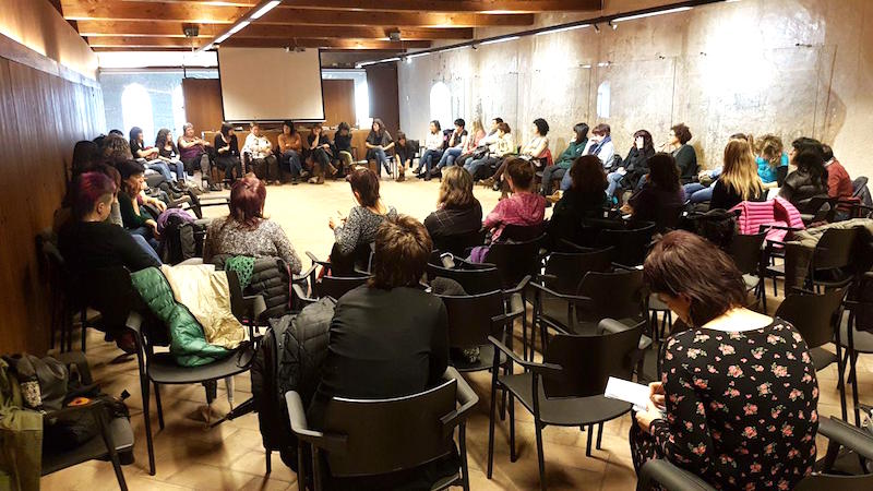 Antes de la protesta, mujeres del sindicato nos hemos reunido para organizar las movilizaciones del 8 de marzo.