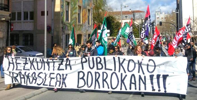 También nos hemos movilizado por las calles de Gasteiz.