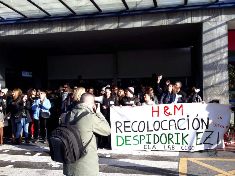 Enpleguaren babesaren alde egingo dugu, H&Mko Max Centerreko dendaren itxieraren aurrean, negoziaketa eremua hemen mantentzea exijituz