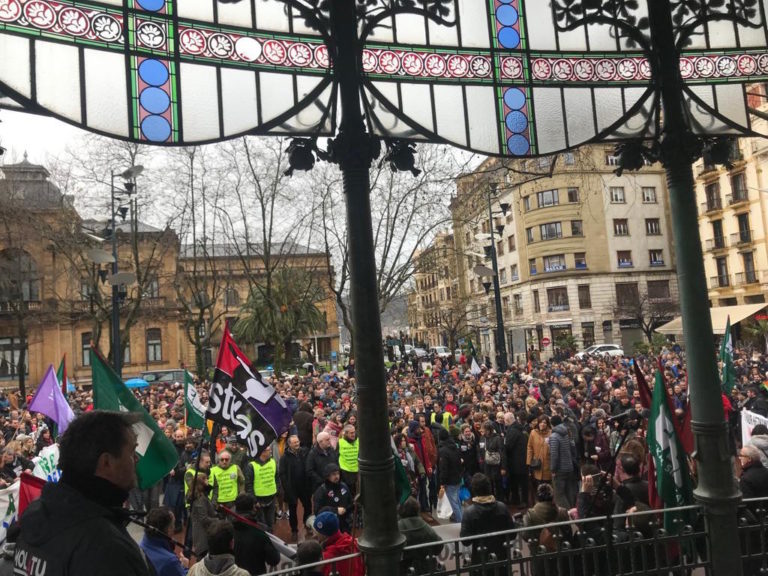 Gizarte Ekimeneko ikastetxeetako urtarrileko zortzigarren eta azken greba egunak ere jarraipen zabala izan du