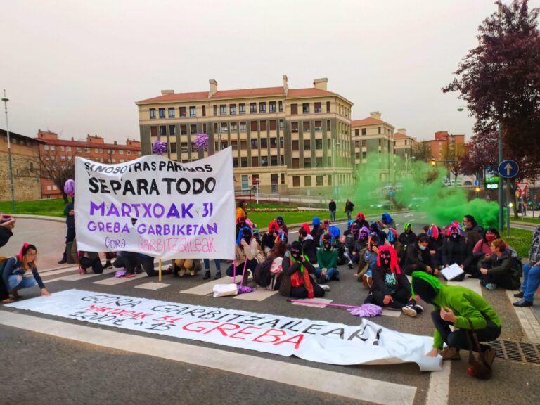 “Garbiketako langileak gelditzen bagara, dena gelditzen da”