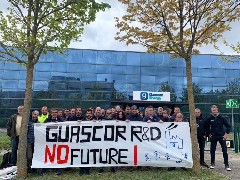 Continúan las protestas en la planta de Guascor R&D de Miñano