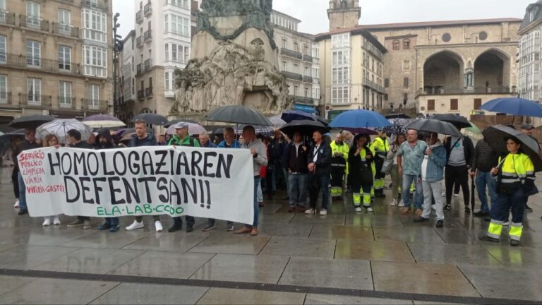 Gasteizko kale garbiketako langileen homologazioa defendatzera atera gara kalera