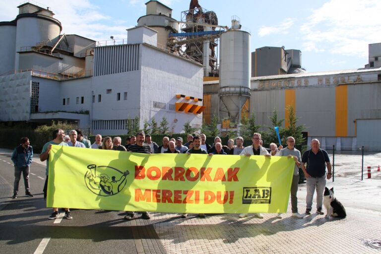 Ponemos en valor la lucha de los y las trabajadoras ante el ERE de Cementos Rezola y agradecemos el apoyo recibido